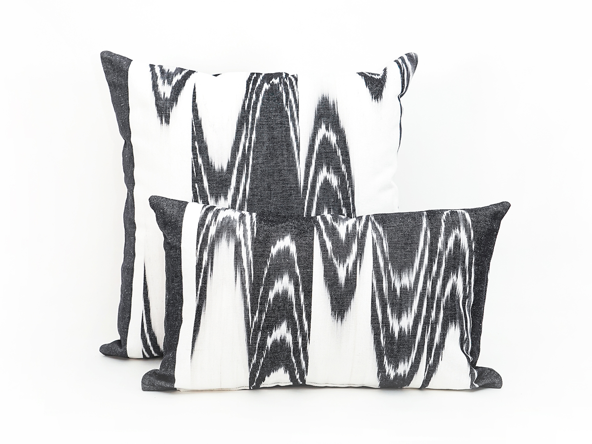 Coixí ikat 124 Negre - Imatge 2