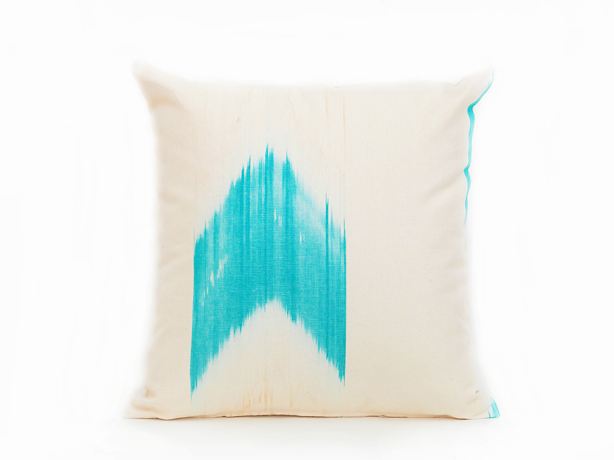 Cojín artesanal modelo 60 en verde de Teixits Vicens, diseño tradicional de llengües