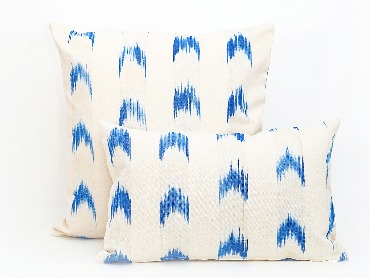 Coixí ikat 61 Blau - Imatge 2