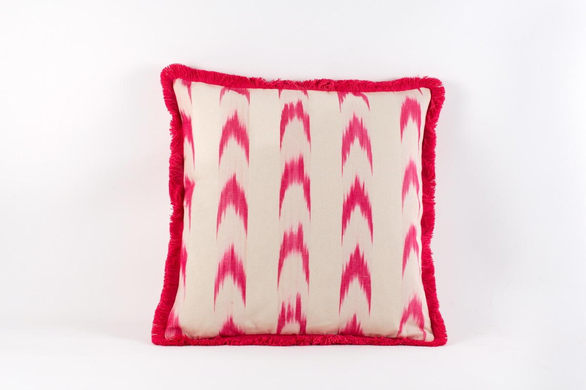 Small Fringe Mallorcan fabric cushion 61 Pink fuchsia