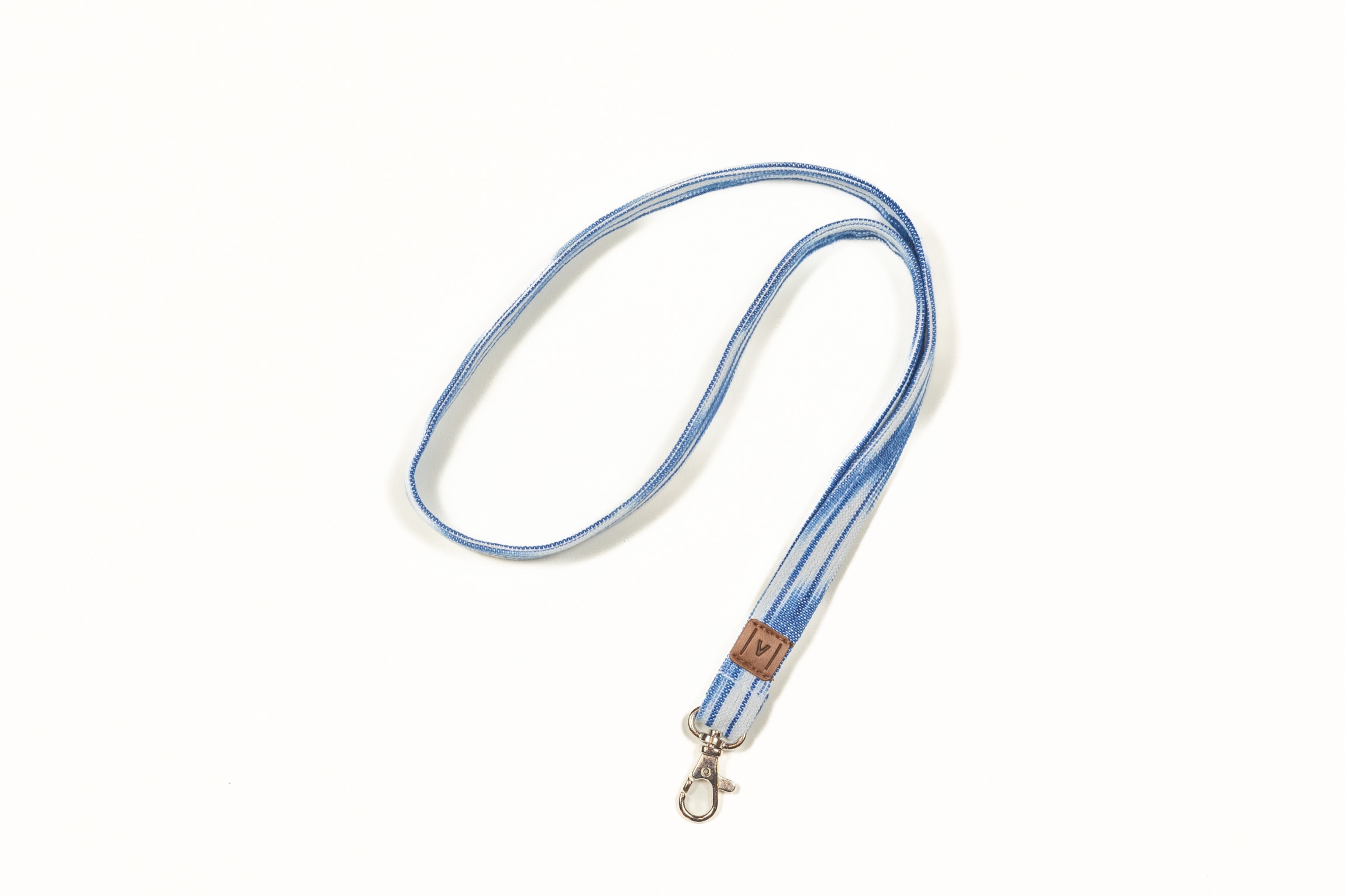 Correa para bolso confeccionada con tejido artesanal de Teixits Vicens