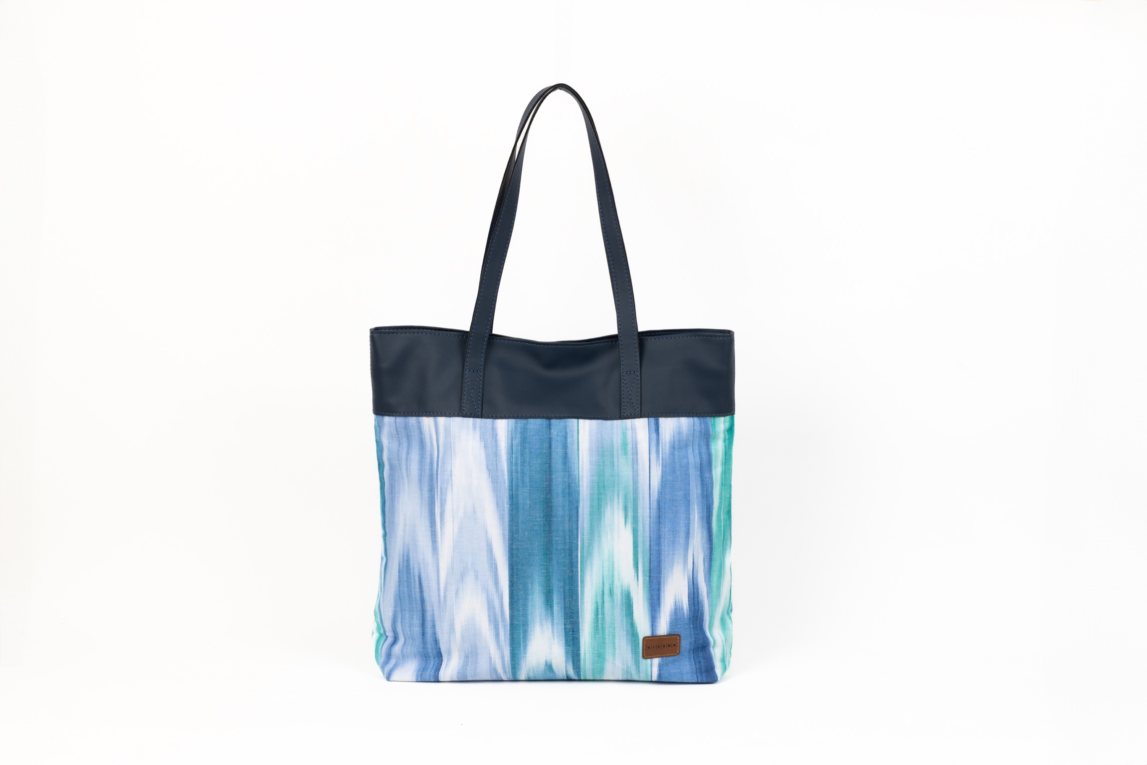 Ikat Tragetasche aus veganem Leder 200 Blau