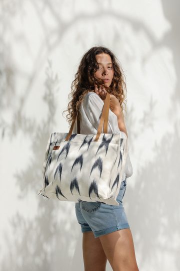 Bossa nanses pell ikat 61 Negre